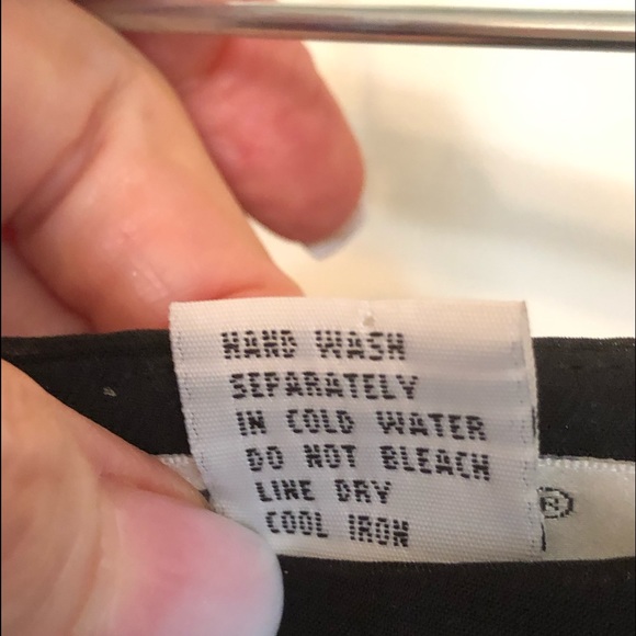 Beautiful Black Skirt, size small - Picture 5 of 8